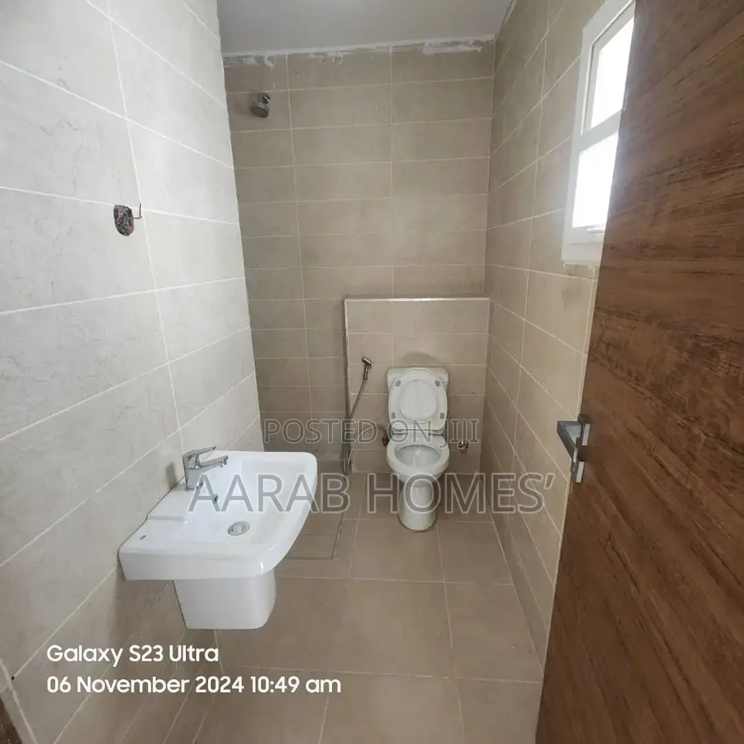 2bdrm Block of Flats in Life Camp for rent