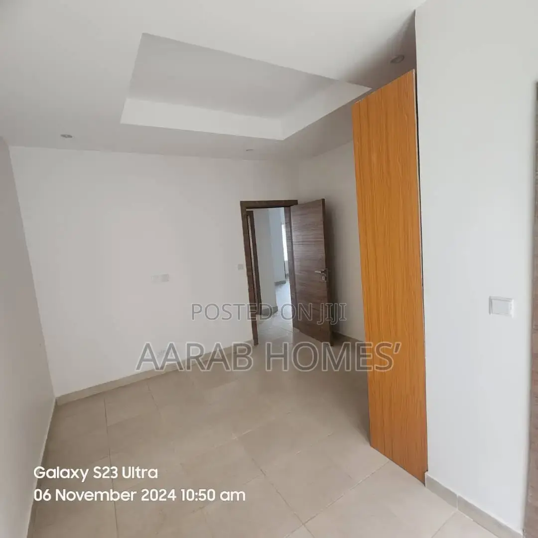 2bdrm Block of Flats in Life Camp for rent