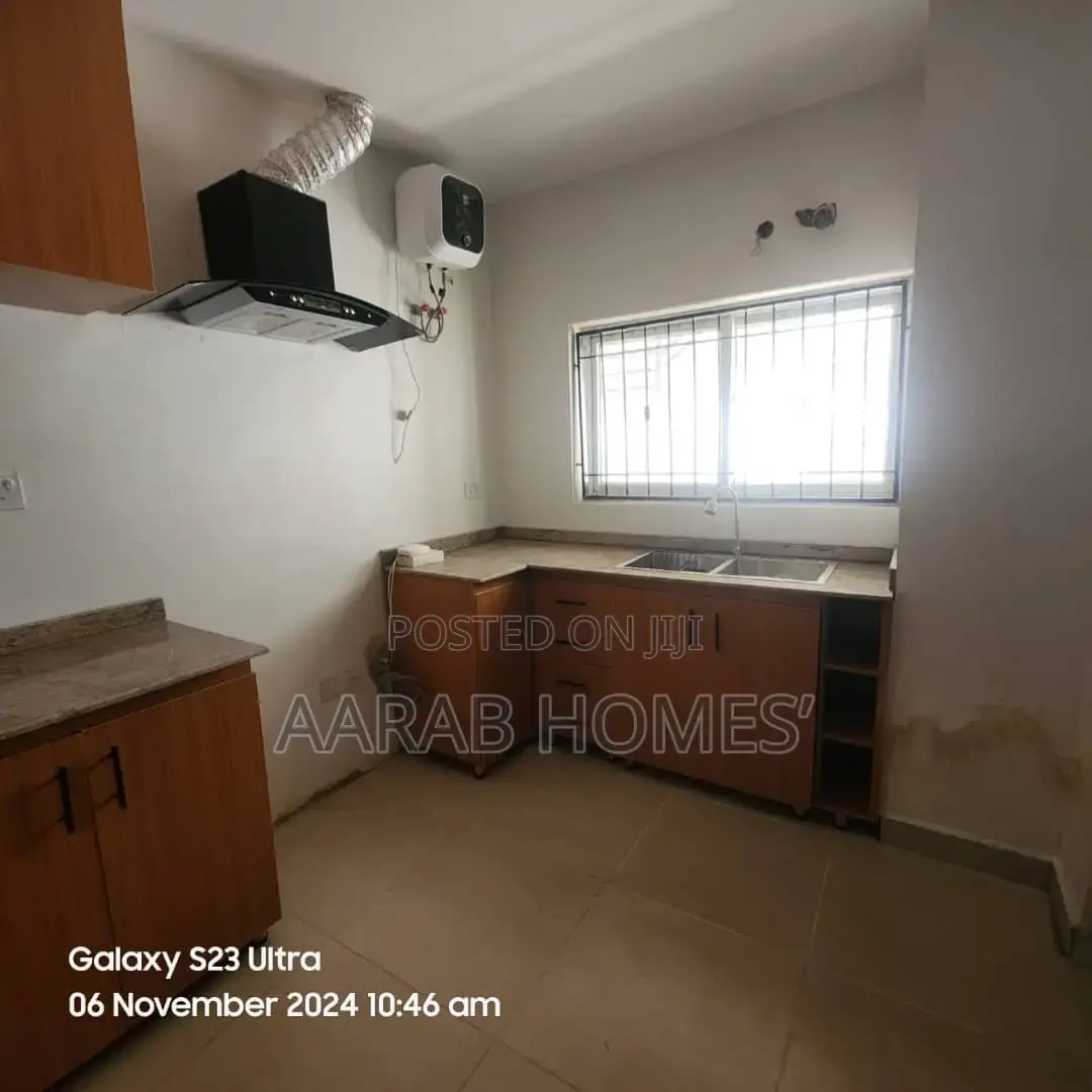 2bdrm Block of Flats in Life Camp for rent