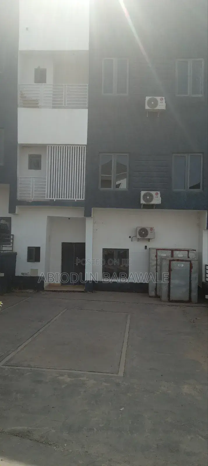 Furnished 4bdrm Duplex in Guzape Main By for rent