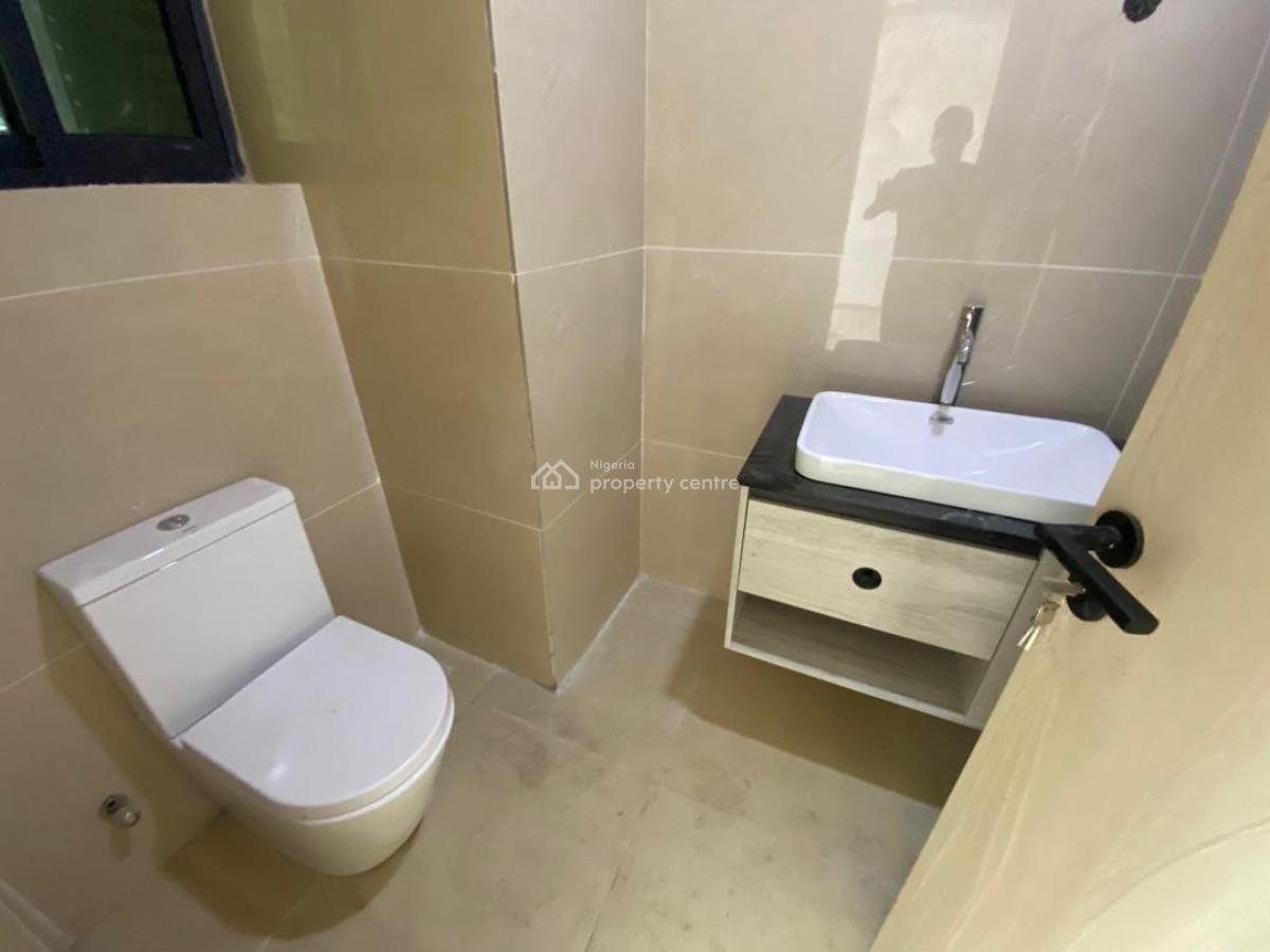 3 bedroom flat / apartment for sale