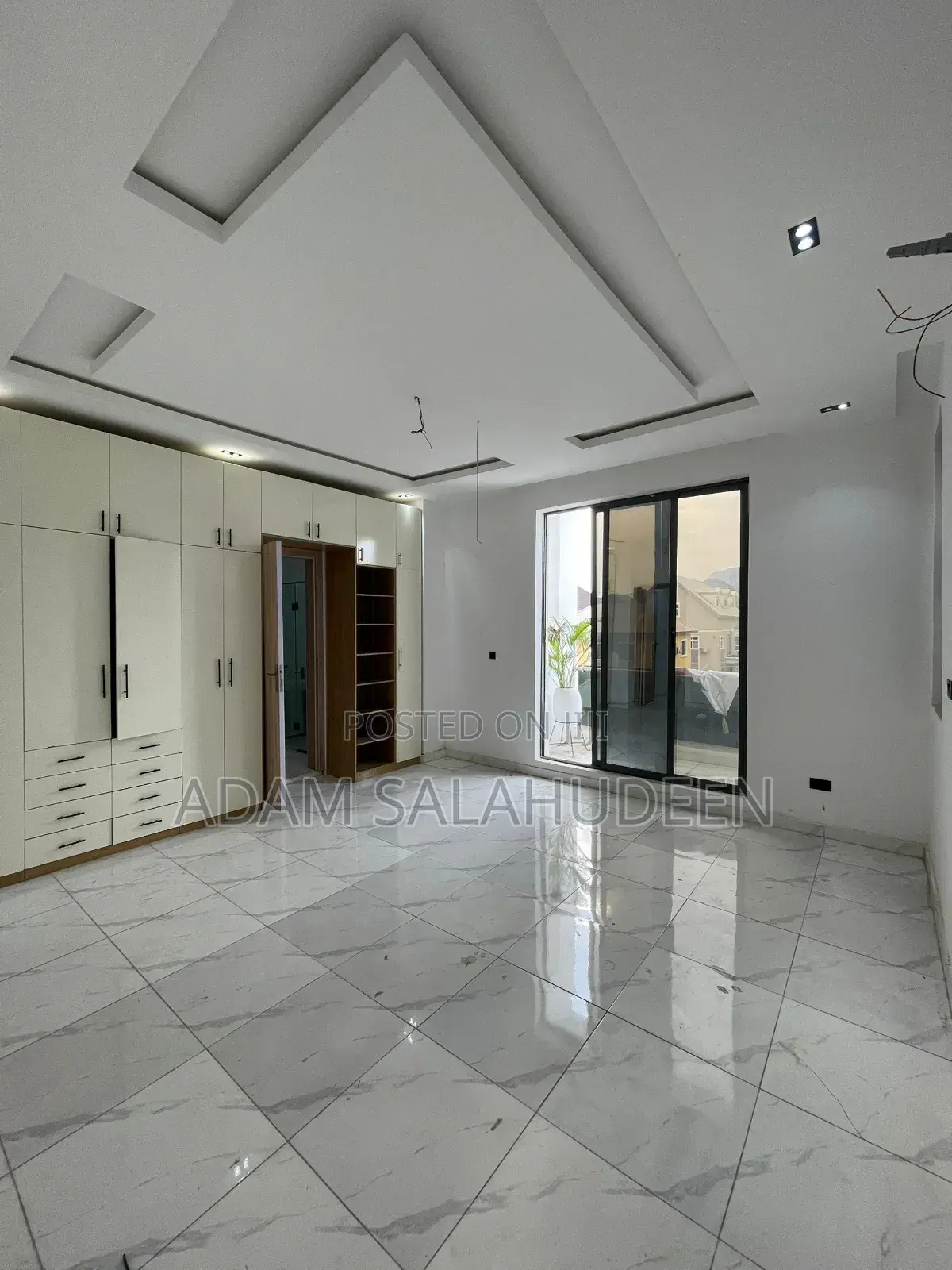 4bdrm Duplex in Ikate for sale