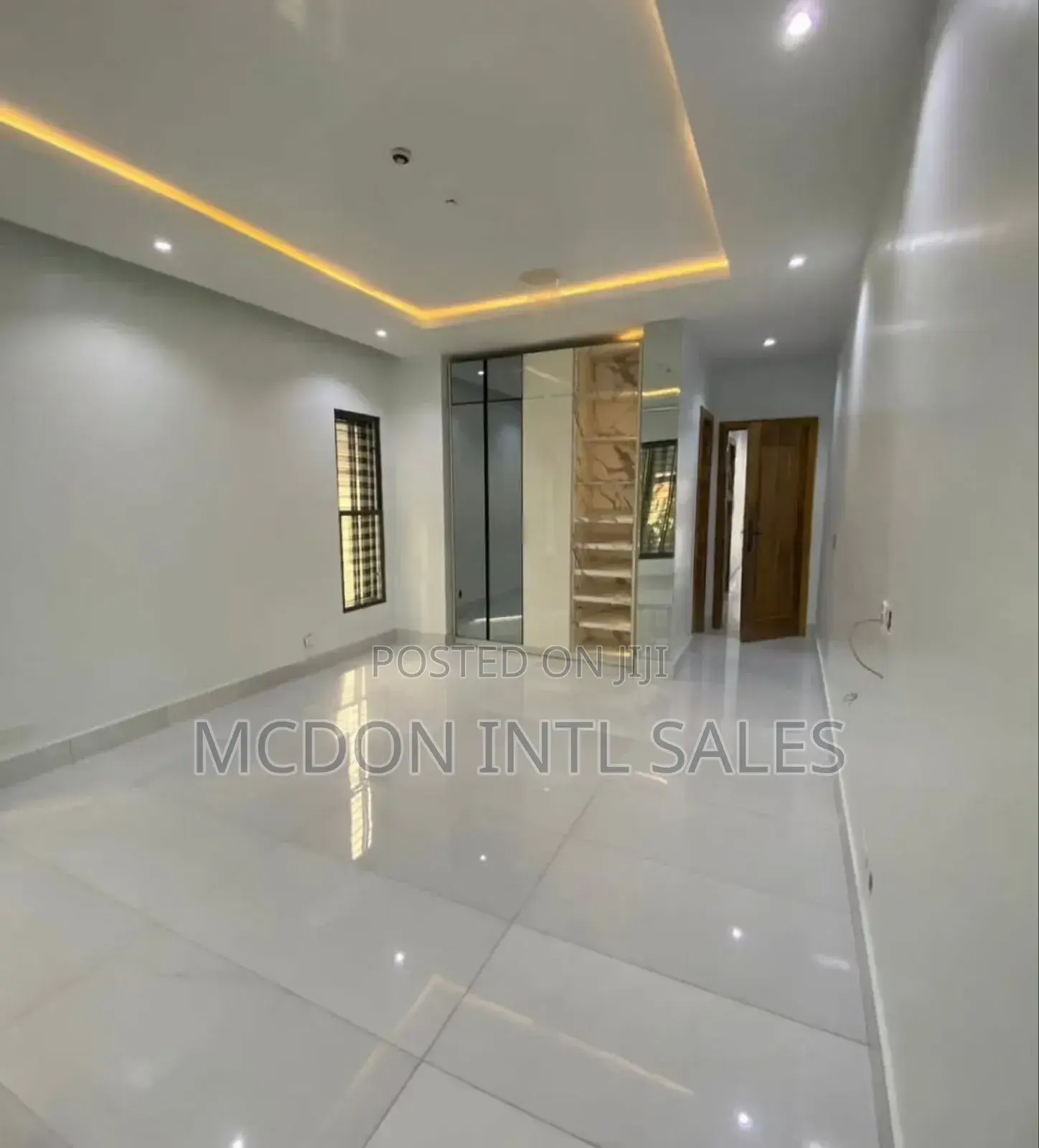 4bdrm Duplex in Ikota Gra for sale