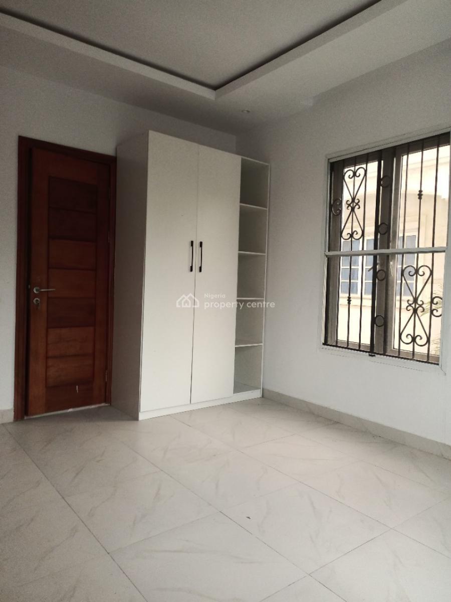 4 bedroom detached duplex for sale