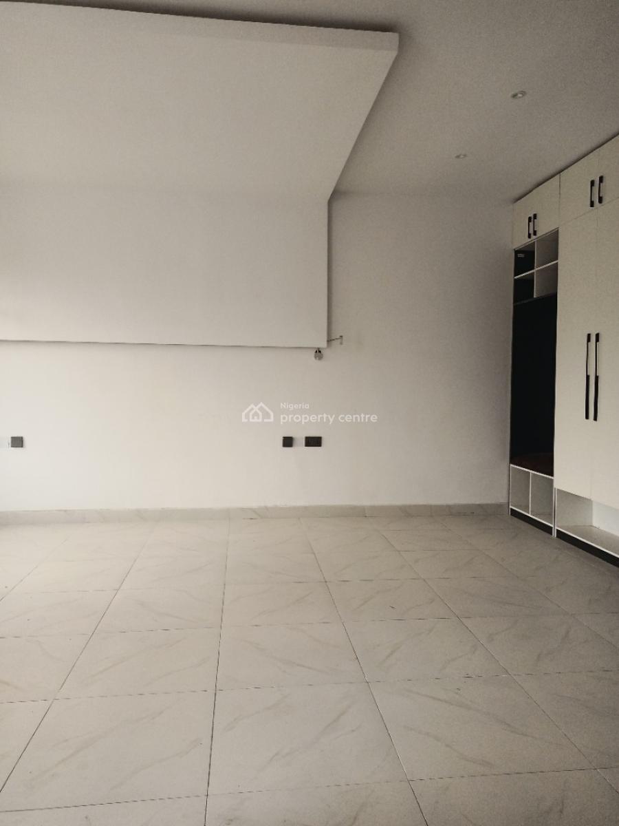 4 bedroom detached duplex for sale