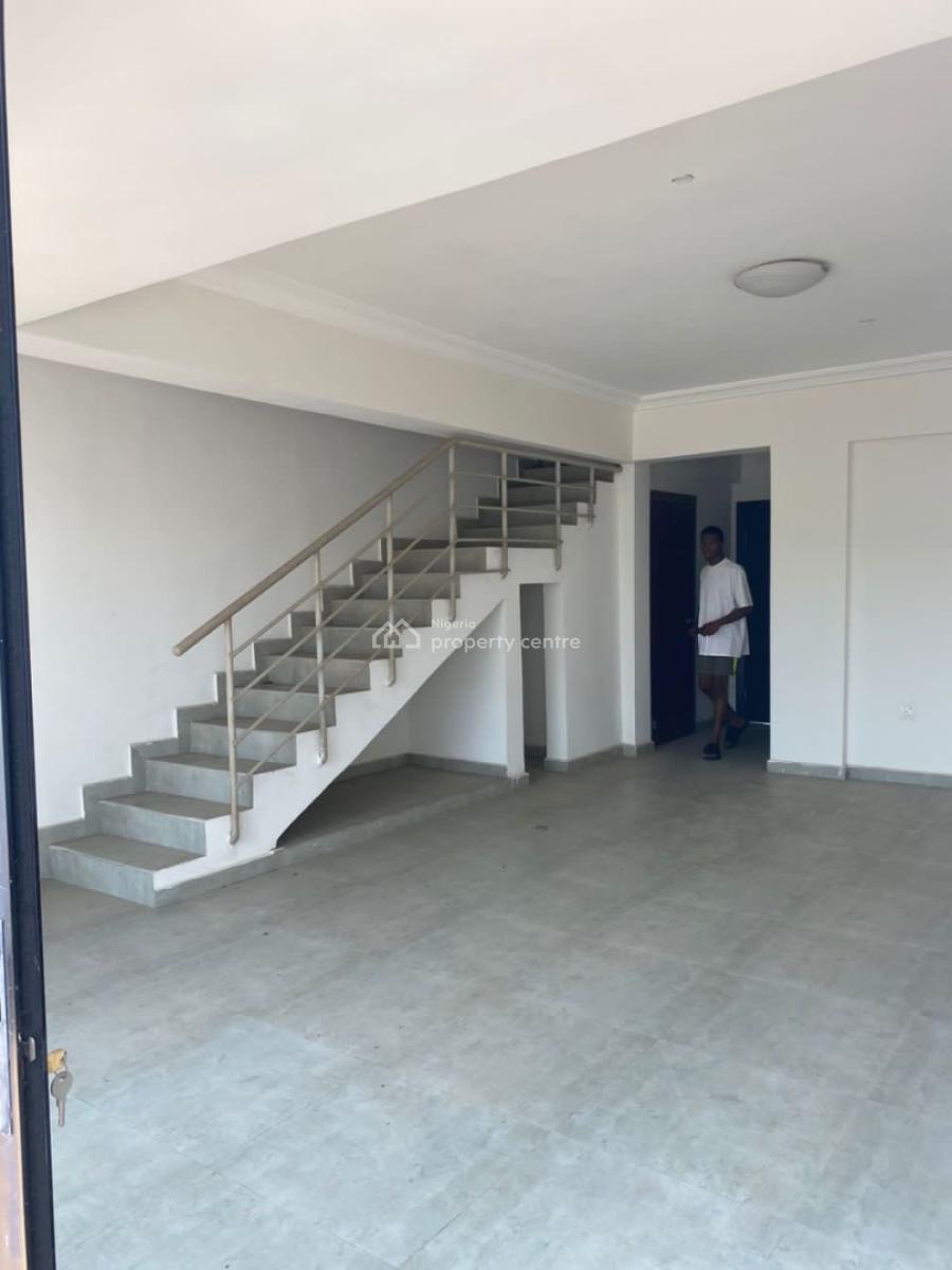 3 bedroom terraced duplex for rent