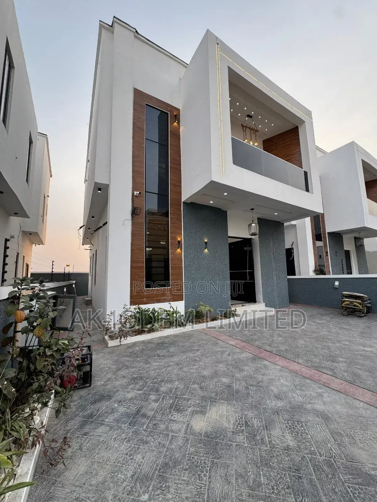 4bedroom Fully Detached Duplex