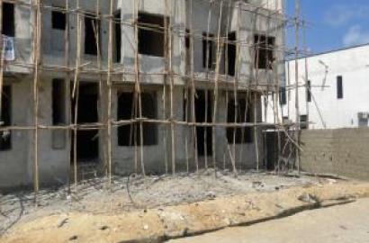 Luxury 4 Bedroom Terrace + Bq
