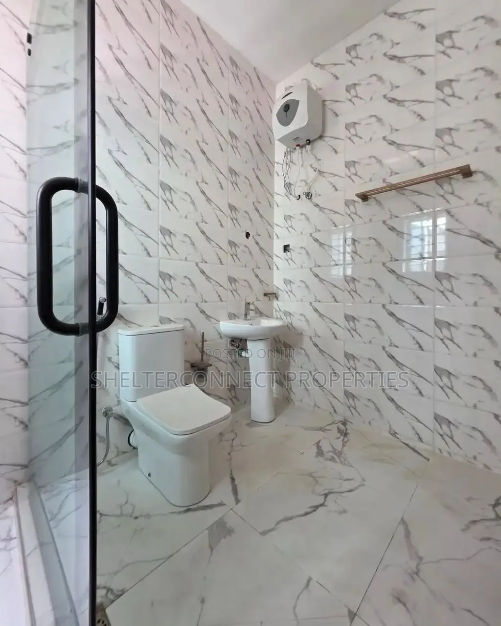 3bdrm Duplex in Ajah for sale
