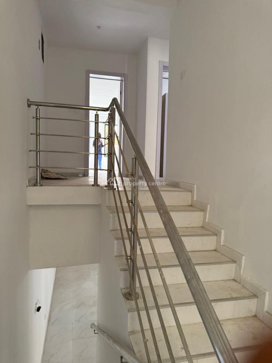 3 bedroom semi-detached duplex for sale