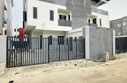 Furnished 4bdrm Duplex in Lekki Phase 1 for sale