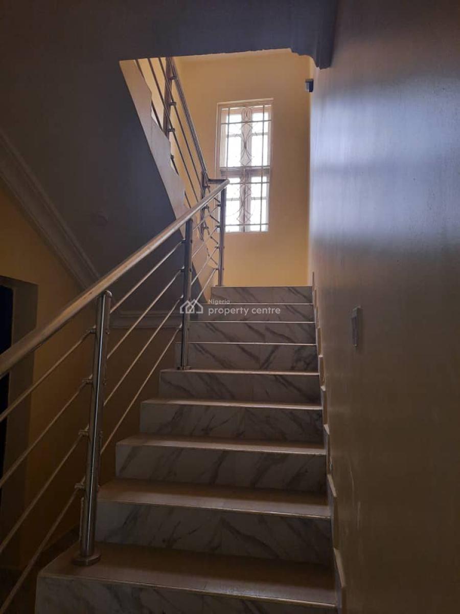 5 bedroom detached duplex for sale