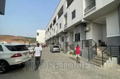 4bdrm Townhouse / Terrace in Guzape District for rent