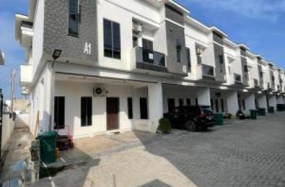 Stunning 4 Bedroom Terrace Duplex Within A Serene Neighborhood