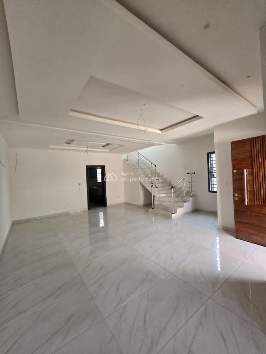 4 bedroom terraced duplex for sale