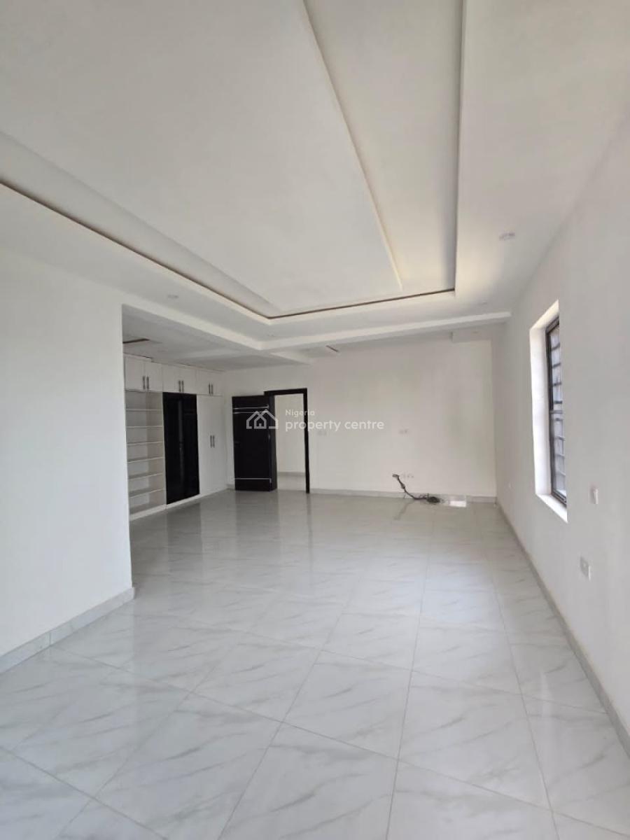 4 bedroom terraced duplex for sale
