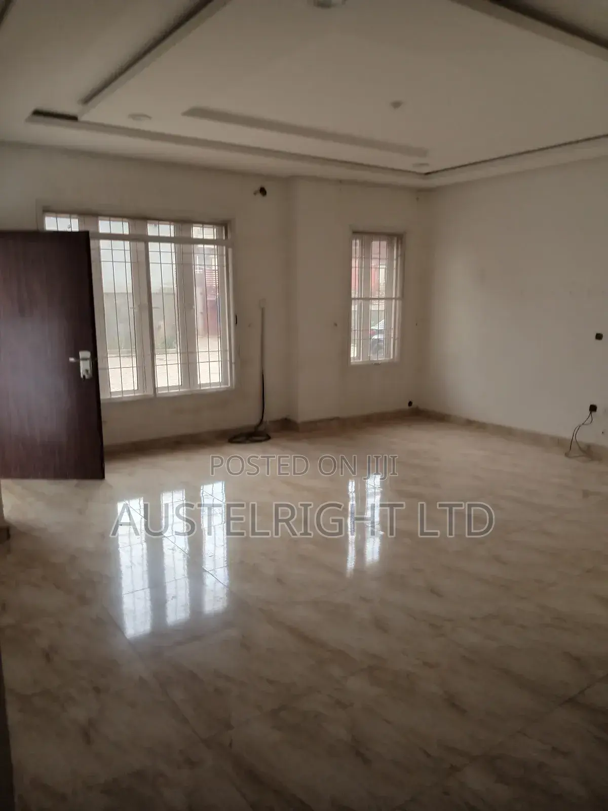 4bdrm Townhouse / Terrace in Gaduwa for rent