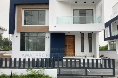 Lekki Luxurious and Smart Duplex With Swimming Pool Cinema