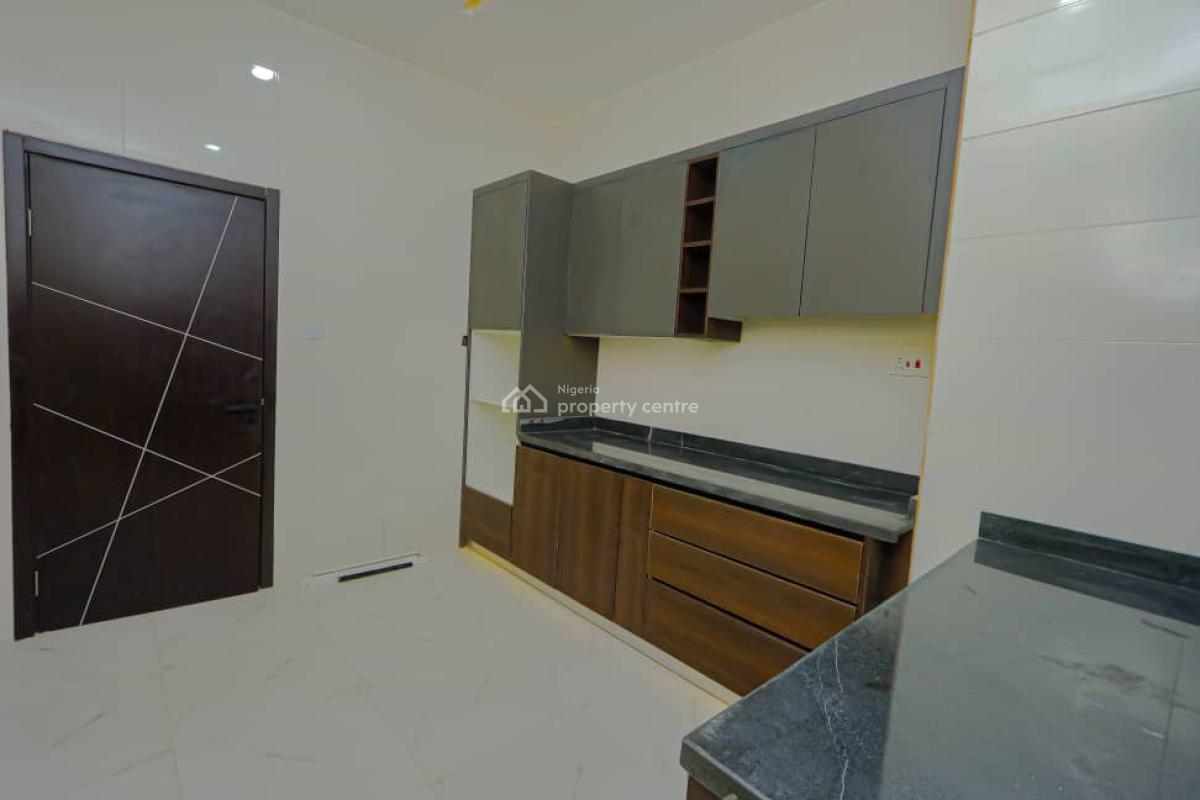 2 bedroom flat / apartment for sale