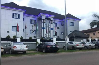 HOTEL FOR SALE.  A LUXURIOUS HOTEL 30 ROOMS FUNCTIONAL BEAUTIFUL HOTEL