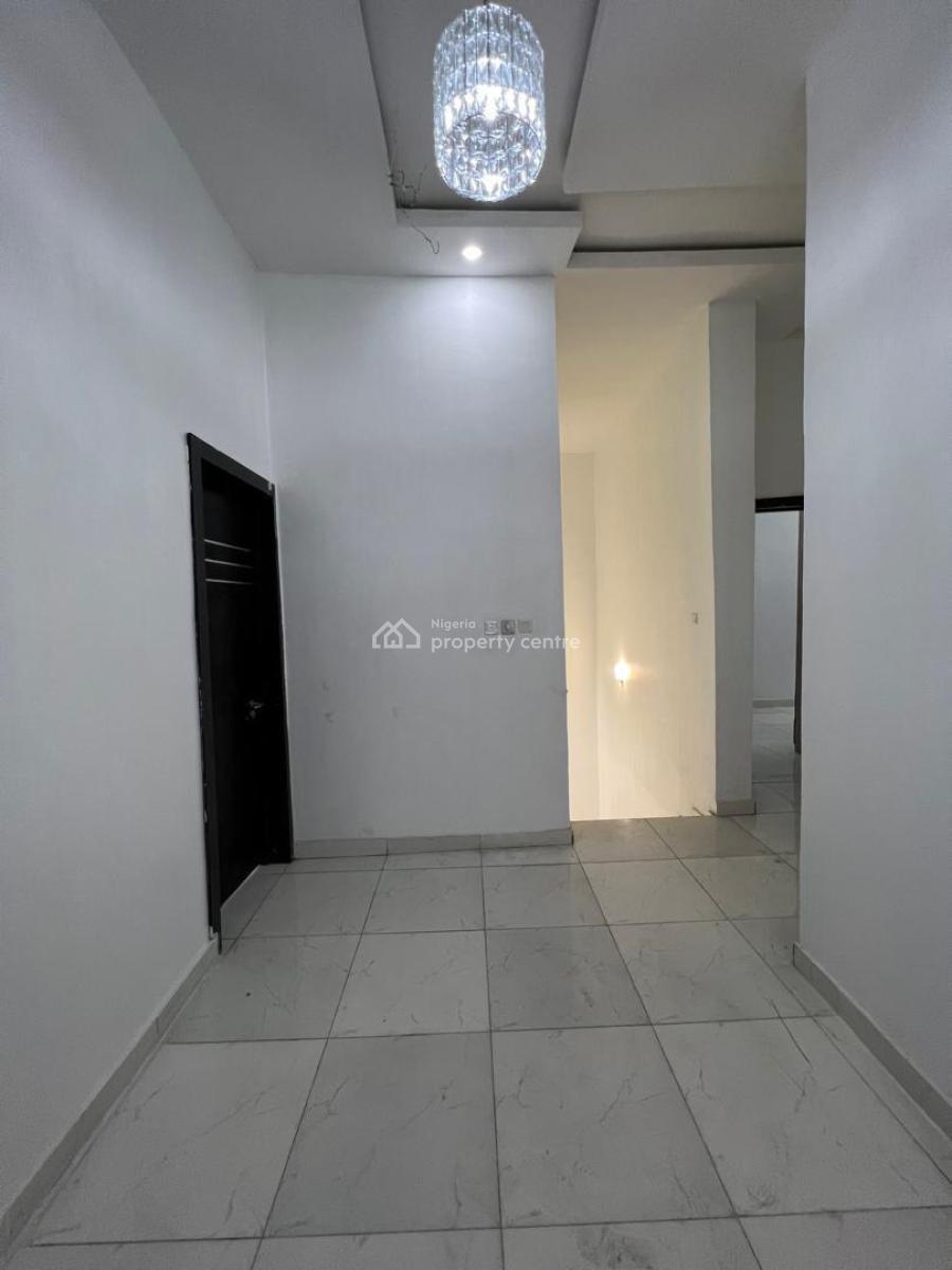 4 bedroom semi-detached duplex for rent