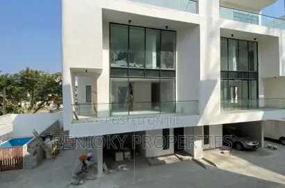 Furnished 4bdrm House in Park View, Parkview Estate for sale