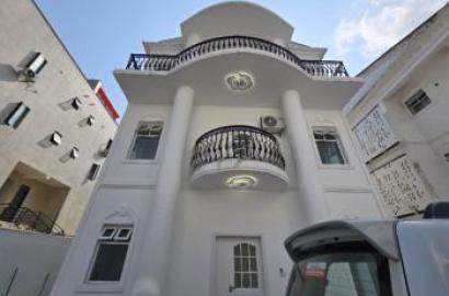 4 bedroom detached duplex for sale