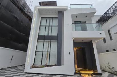 Luxury 5 Bedroom Smart House