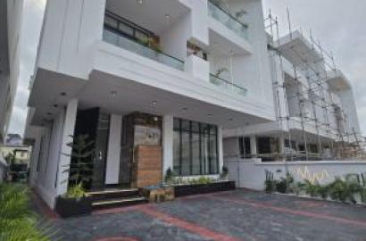 6 bedroom detached duplex for sale