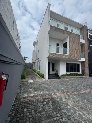 Beautifully Built 5 Bedroom Detached Duplex With A Bq