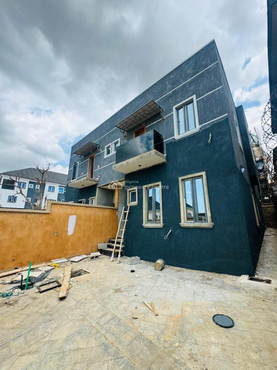 4 bedroom semi-detached duplex for sale