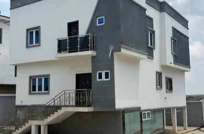 FOR SALE  5 Bedroom  Detached Duplex  Location:  Jahi,  behind Living Faith Church    Amount: N350m*