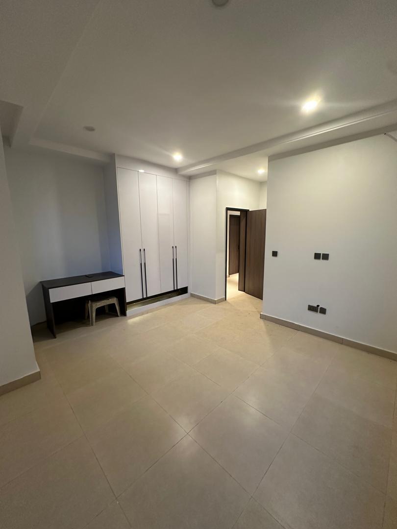Brand new smart 5bedroom terrace duplex and BQ with sit out and family lounge  Jahi Gilmore