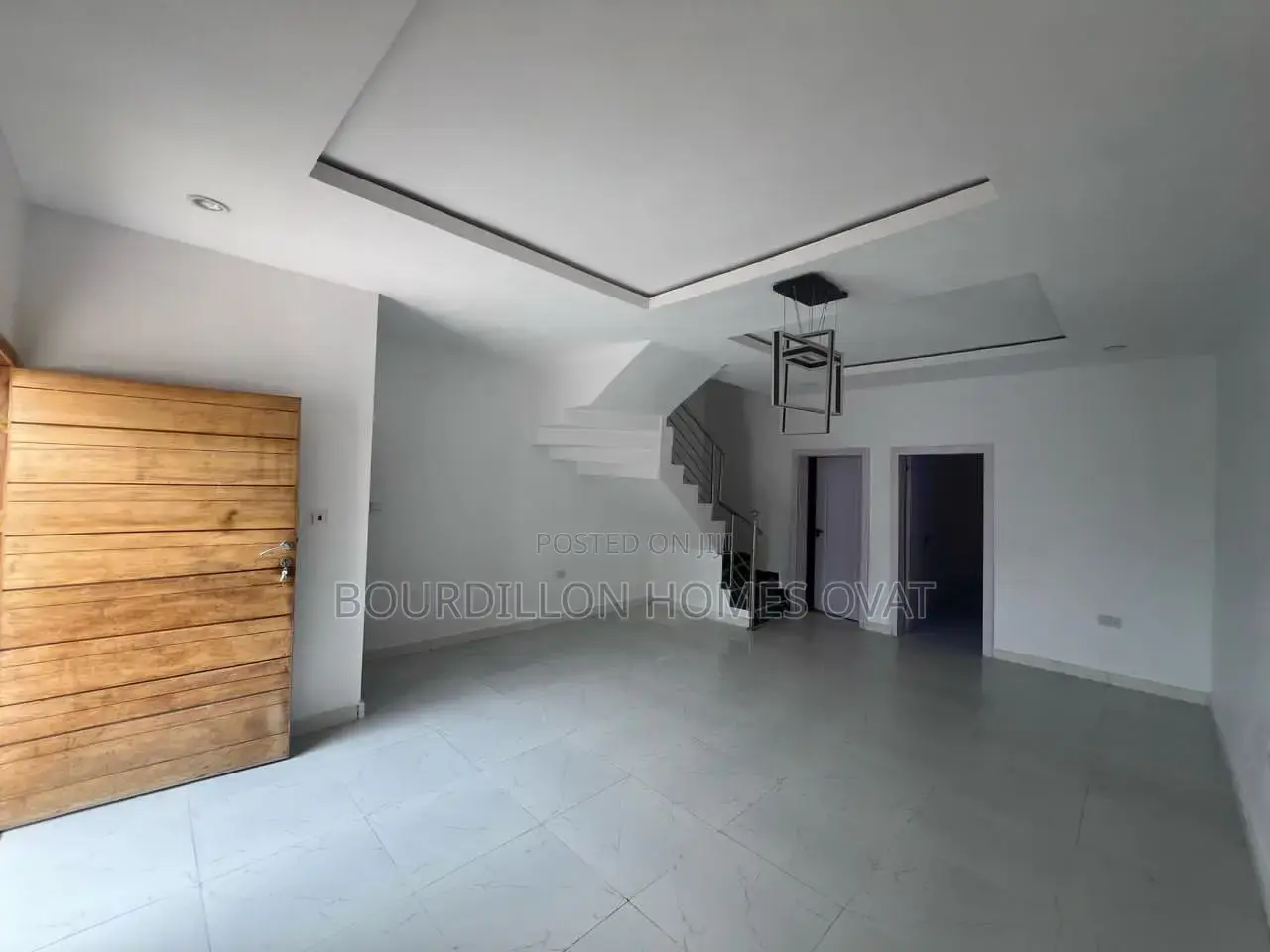 4bdrm Duplex in Ikota for sale