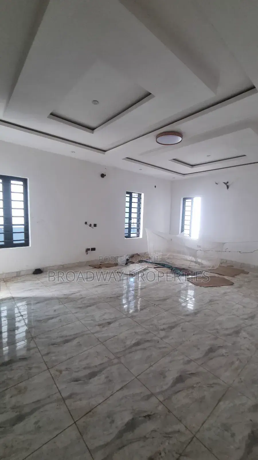 4bdrm Duplex in Magodo Phase2 for sale