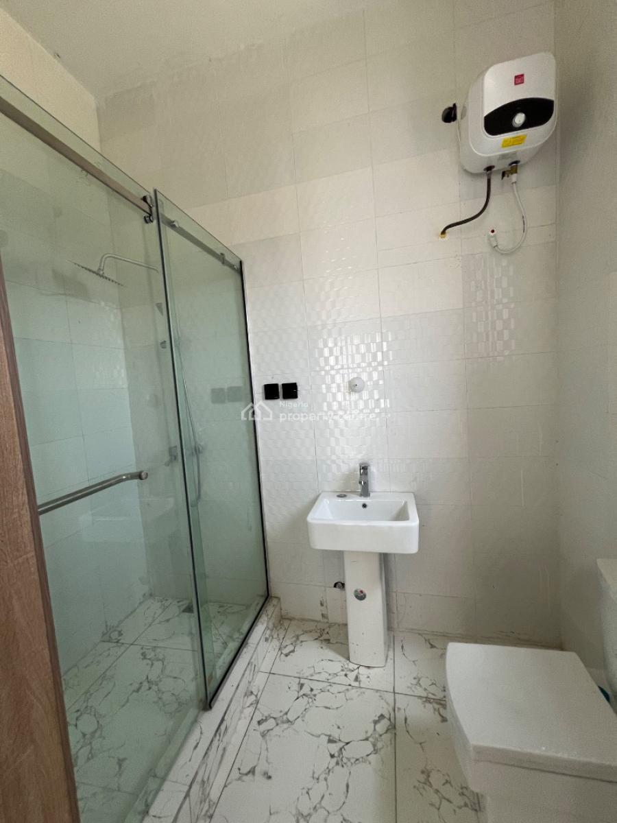 Newly Built 5 Bedroom Duplex