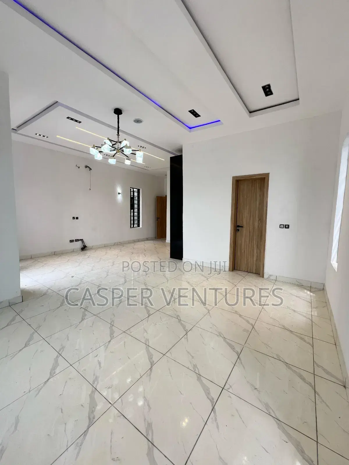 5bdrm Duplex in Avex, Sangotedo for sale