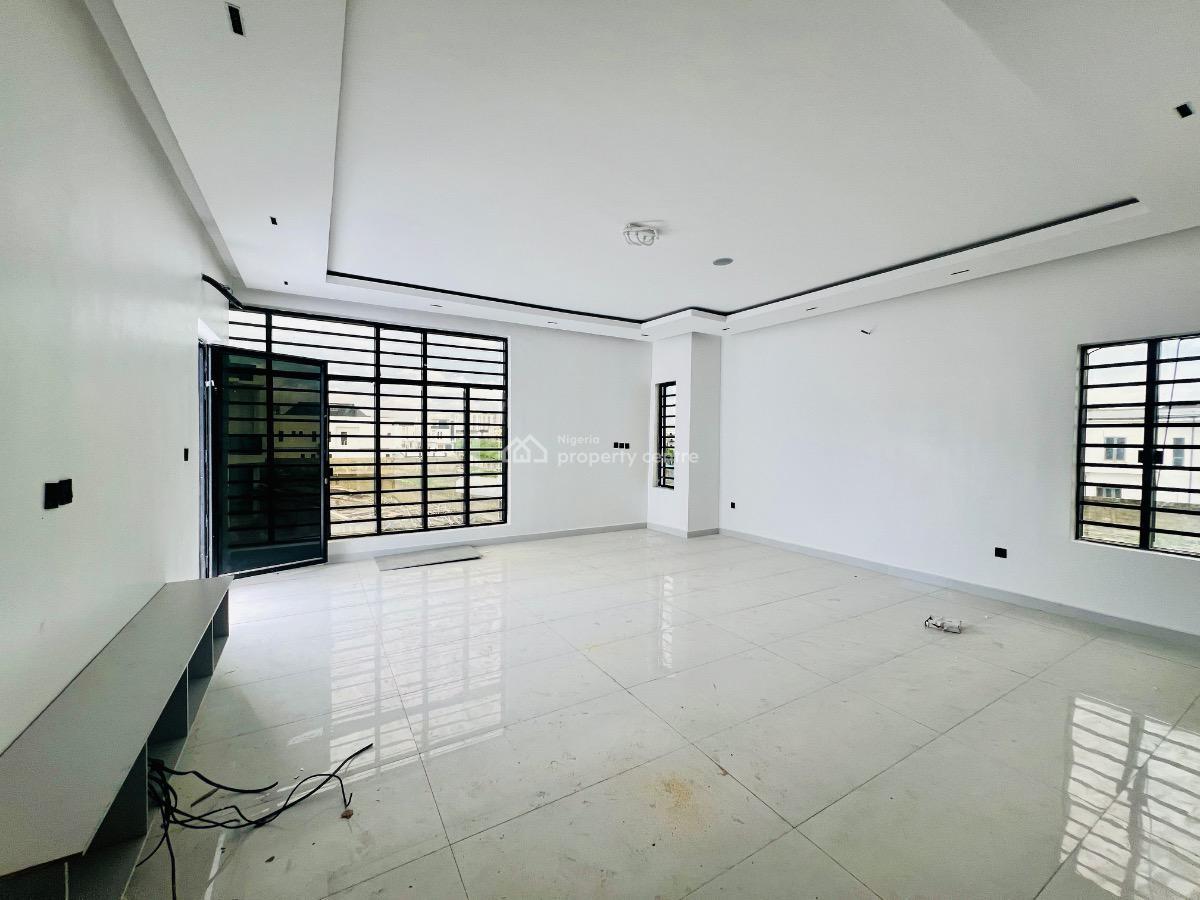 5 bedroom detached duplex for sale