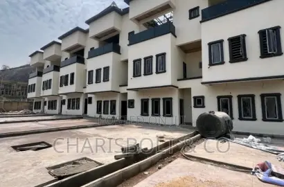 4bdrm Townhouse/Terrace in Katampe (Main) for Sale