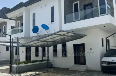4bdrm Duplex in Lekki for sale
