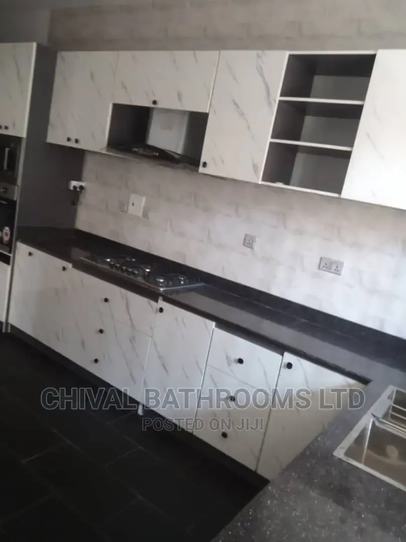 Terrace duplex newly build, pre payment metter installed, well finished, 4 bedroom with BQ