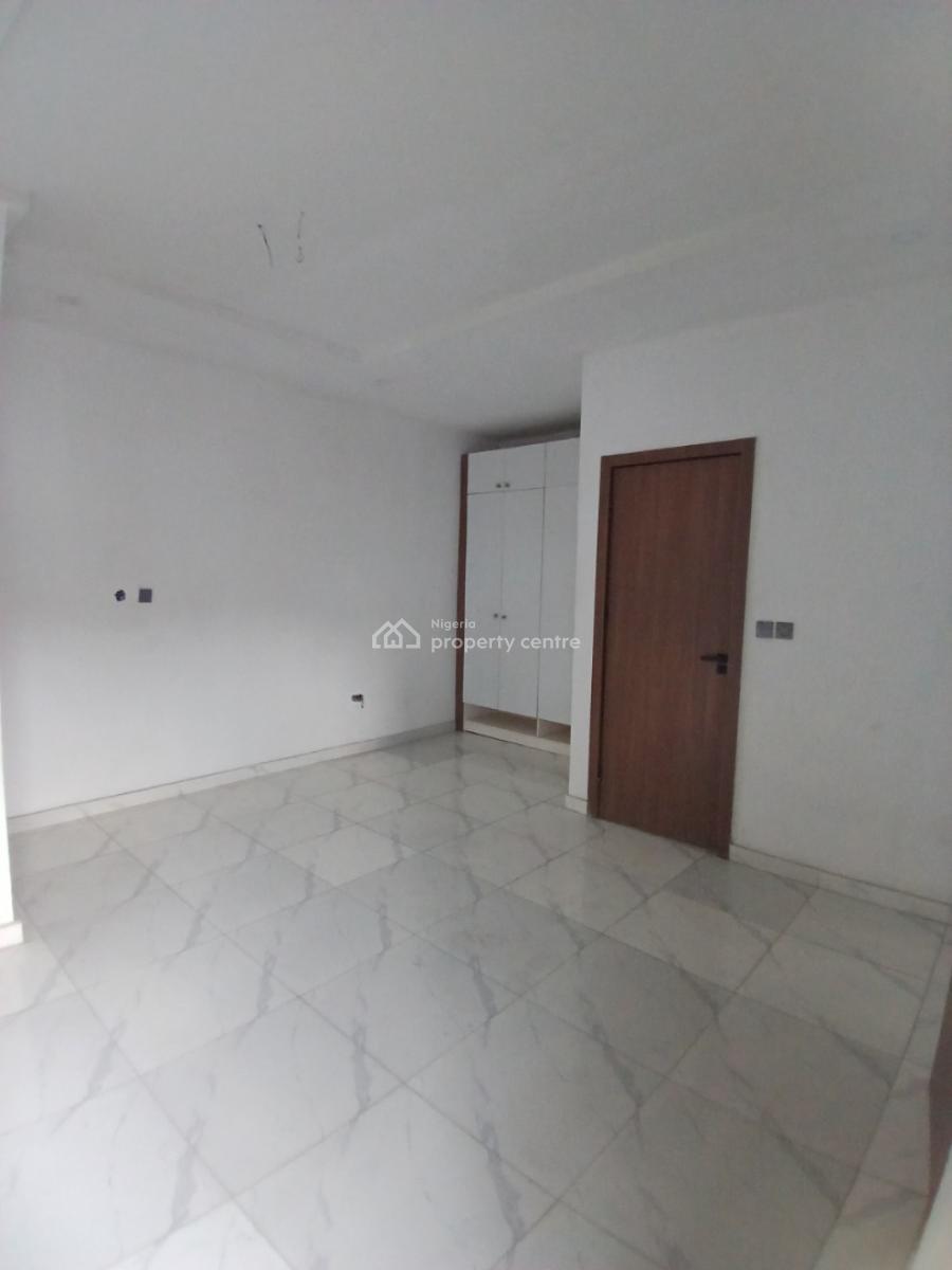 4 bedroom terraced duplex for sale