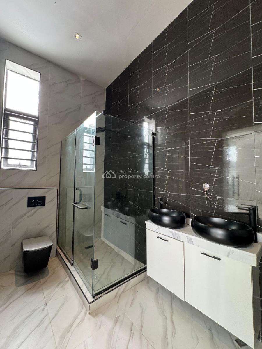 4 bedroom detached duplex for sale