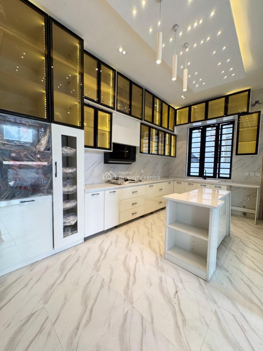 4 bedroom detached duplex for sale