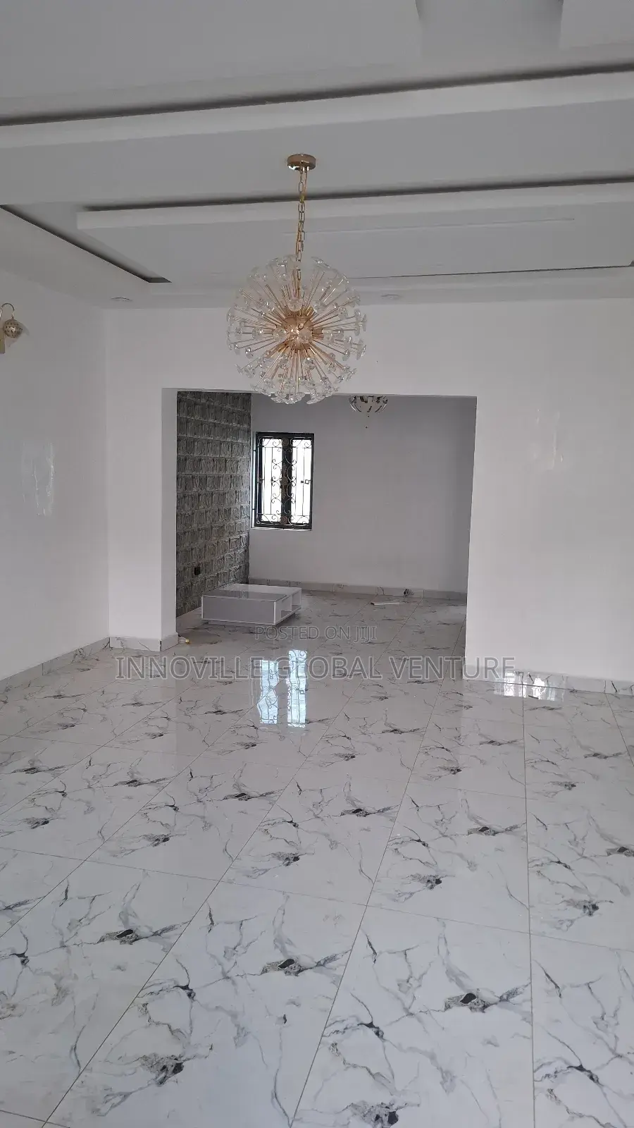 4bdrm Townhouse/Terrace in Idu for sale