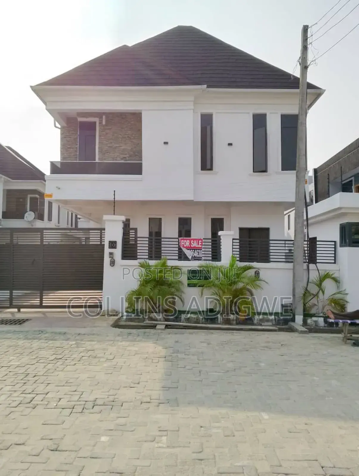 5bdrm Duplex in Call To Enter Estate for sale