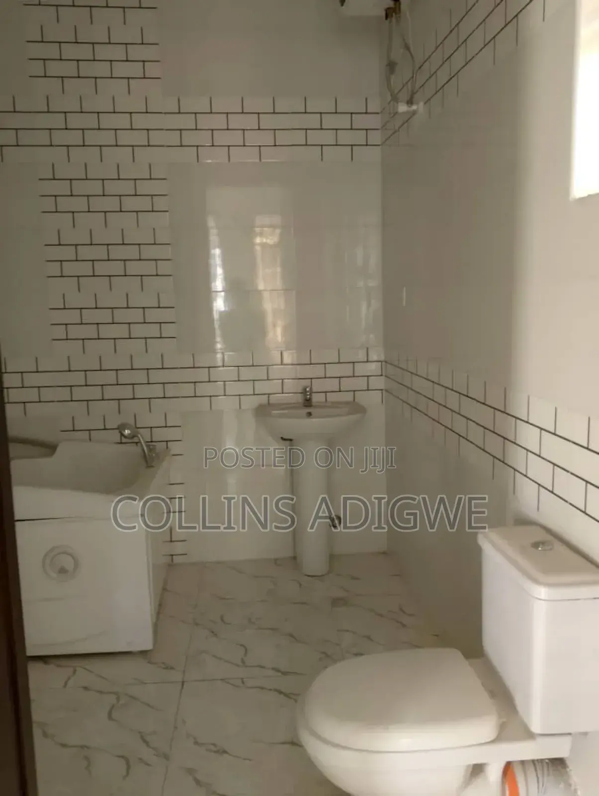 5bdrm Duplex in Call To Enter Estate for sale