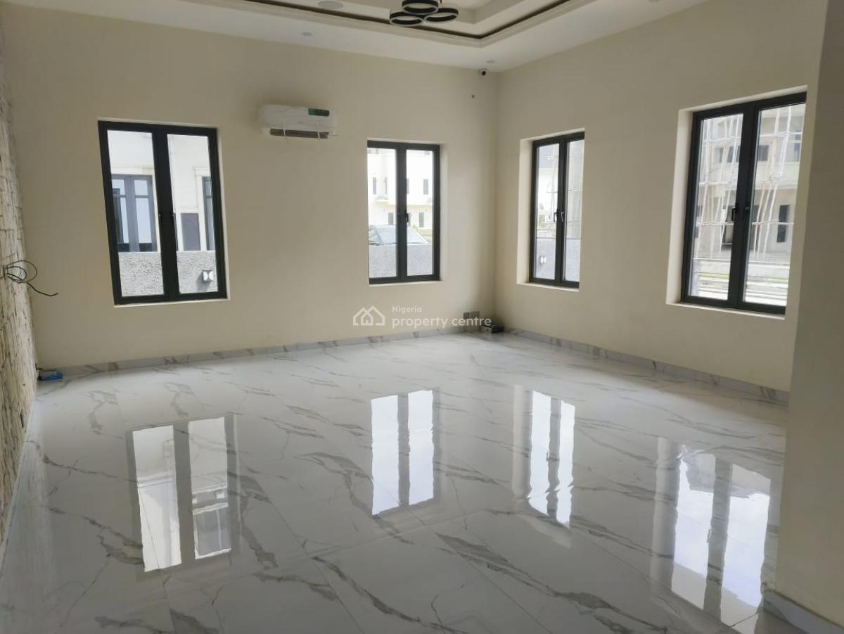 5 bedroom detached duplex for sale