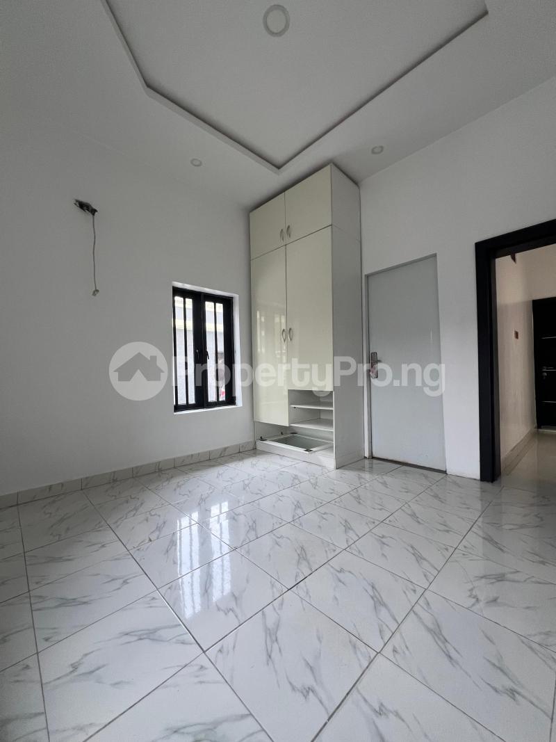 Serviced 2 Bedroom Apartment