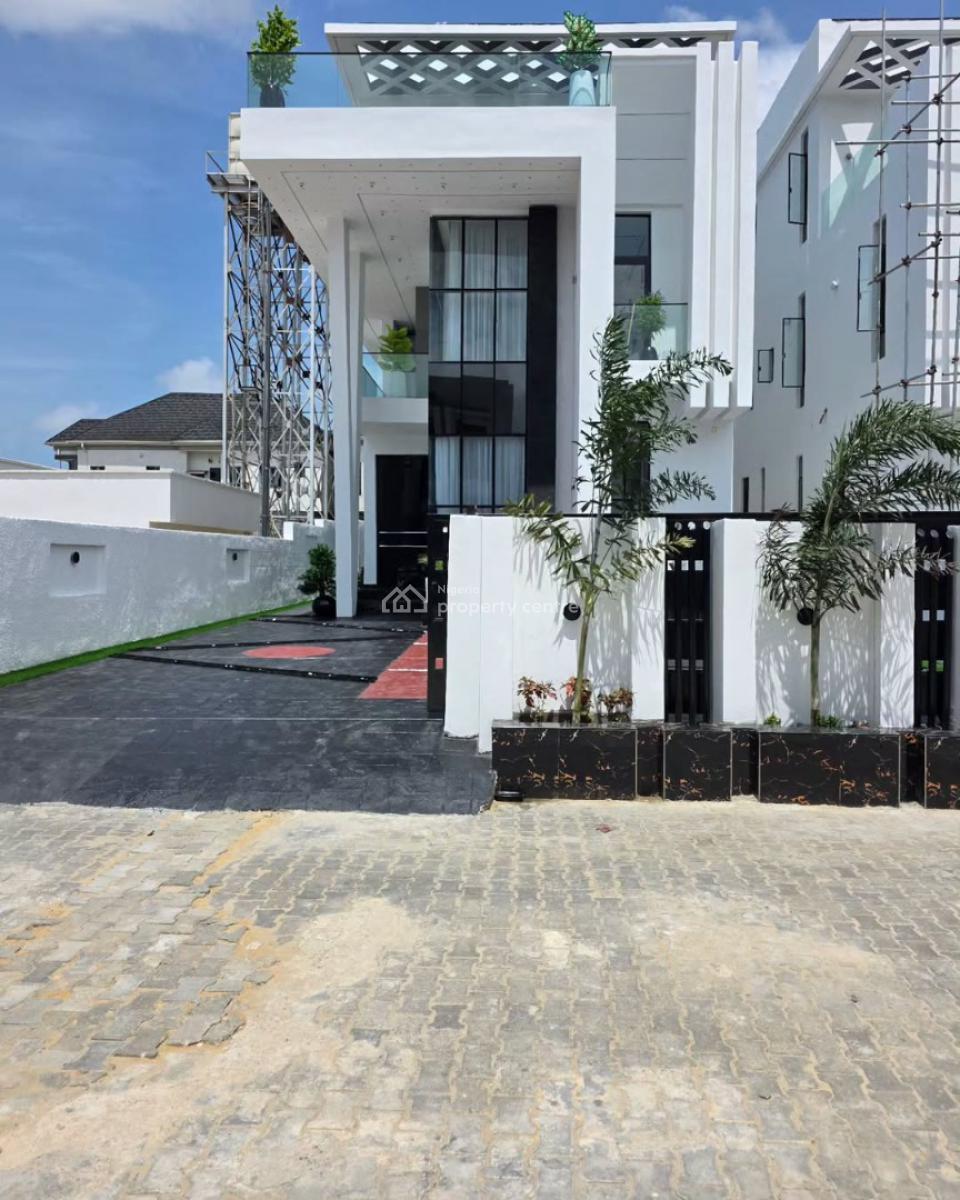 5 bedroom detached duplex for sale
